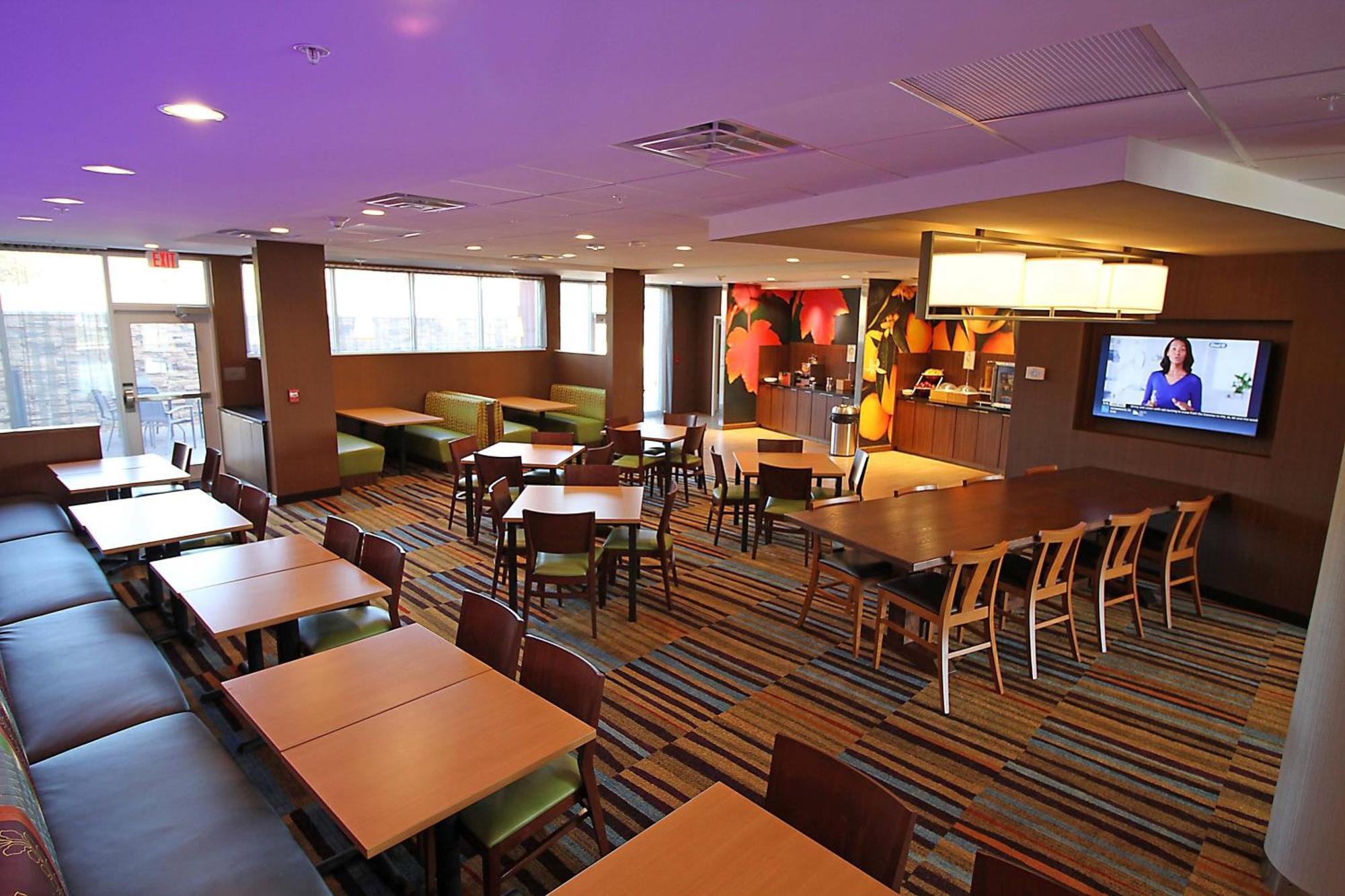 Fairfield Inn & Suites By Marriott London Esterno foto
