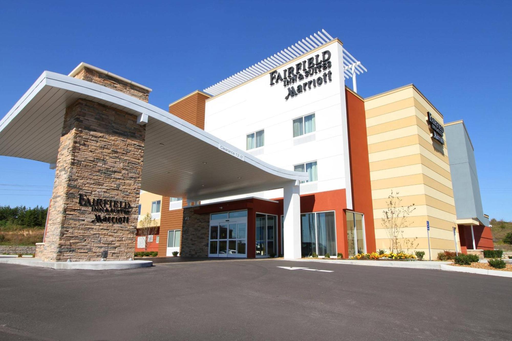 Fairfield Inn & Suites By Marriott London Esterno foto
