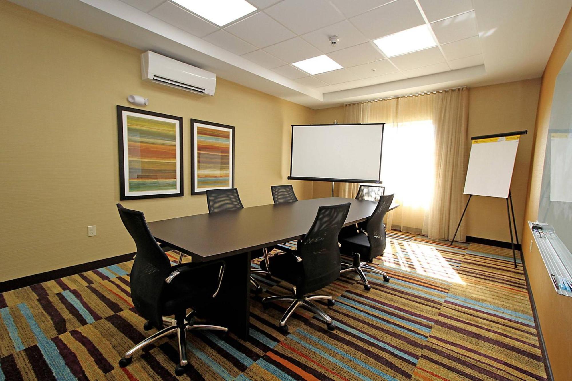Fairfield Inn & Suites By Marriott London Esterno foto