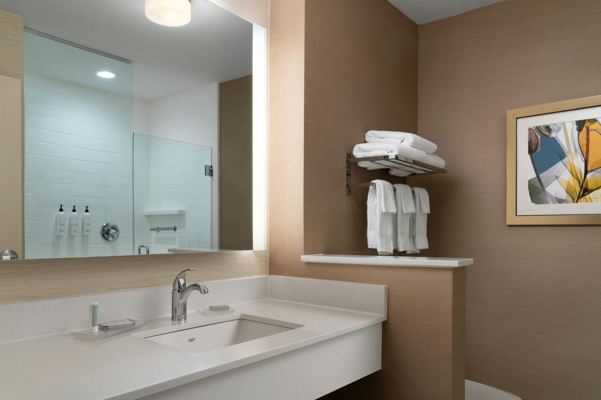 Fairfield Inn & Suites By Marriott London Esterno foto