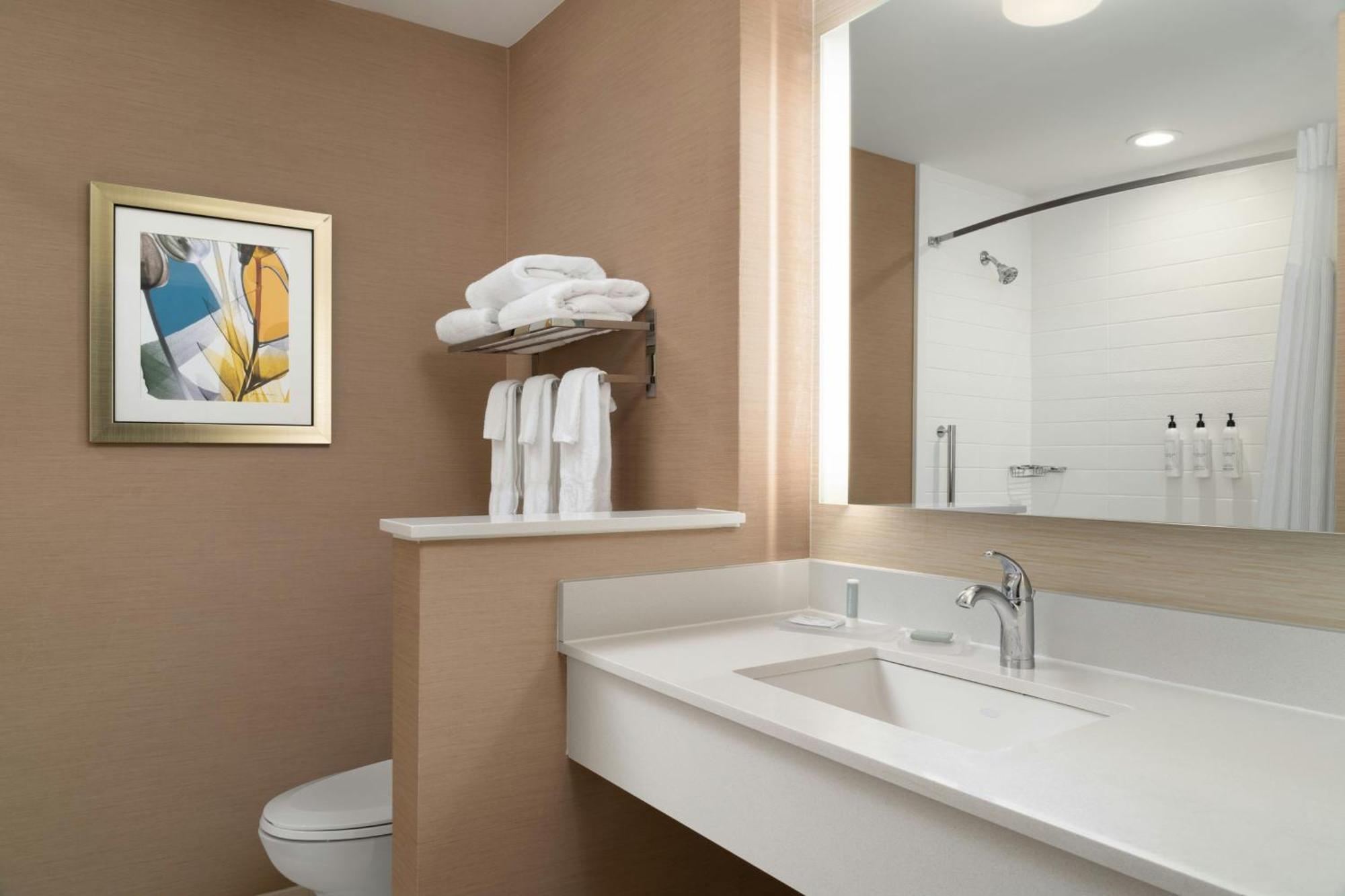 Fairfield Inn & Suites By Marriott London Esterno foto