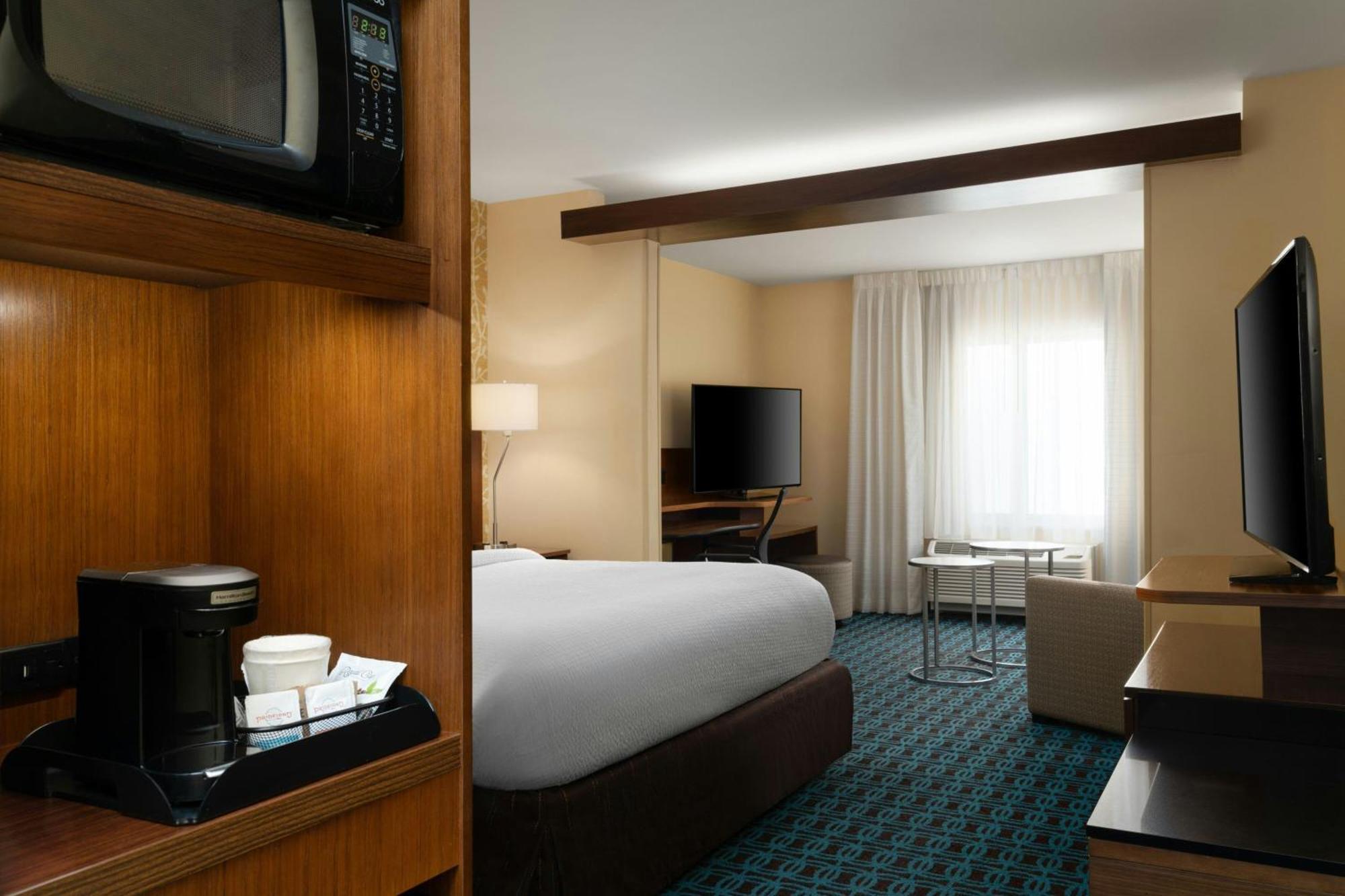 Fairfield Inn & Suites By Marriott London Esterno foto