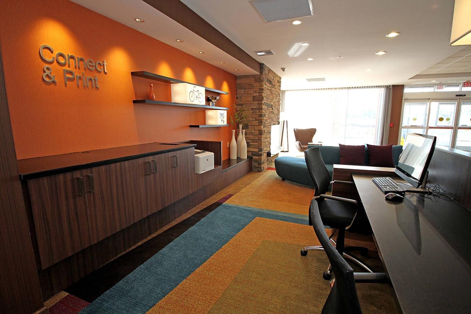 Fairfield Inn & Suites By Marriott London Esterno foto